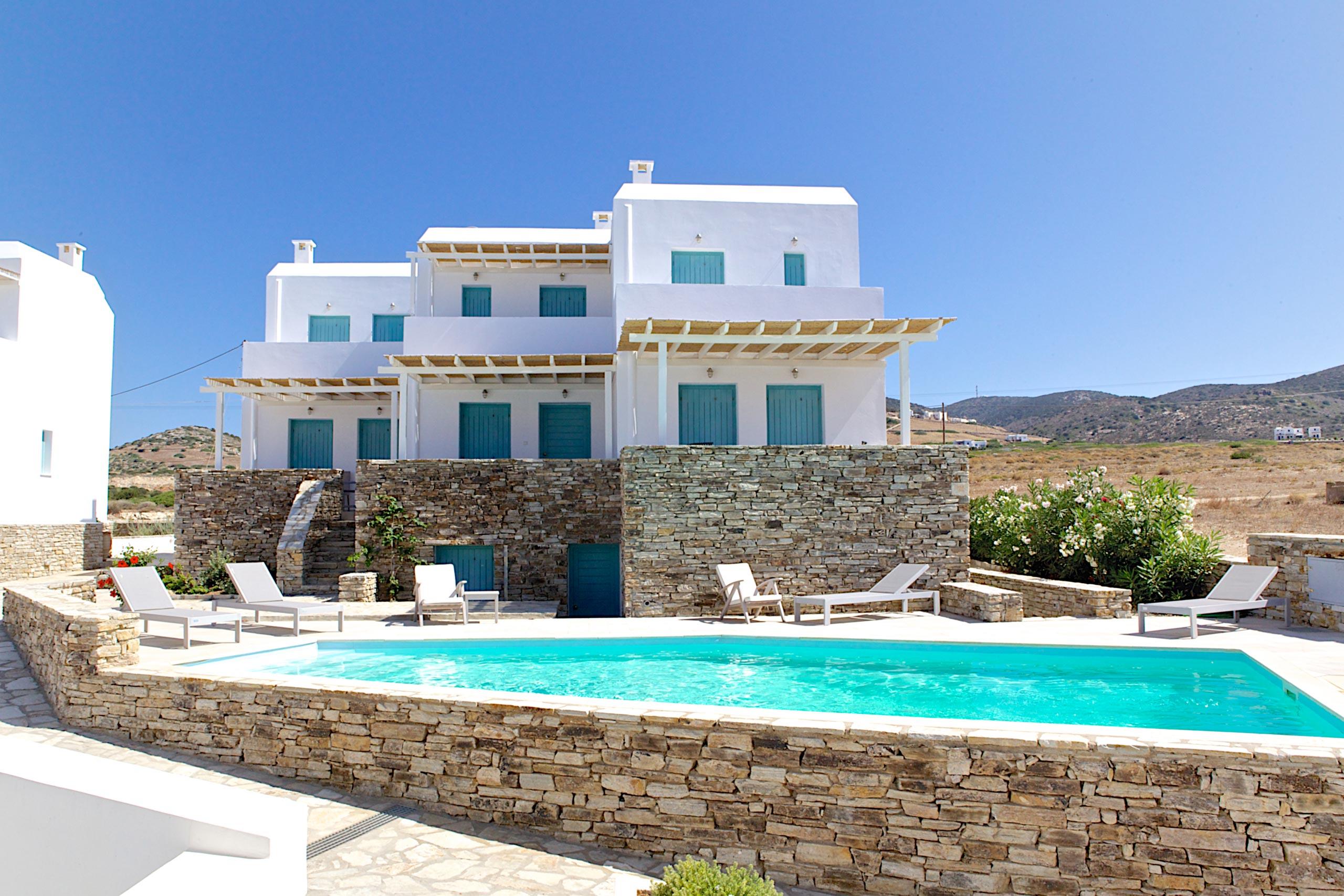 st george maisonette a